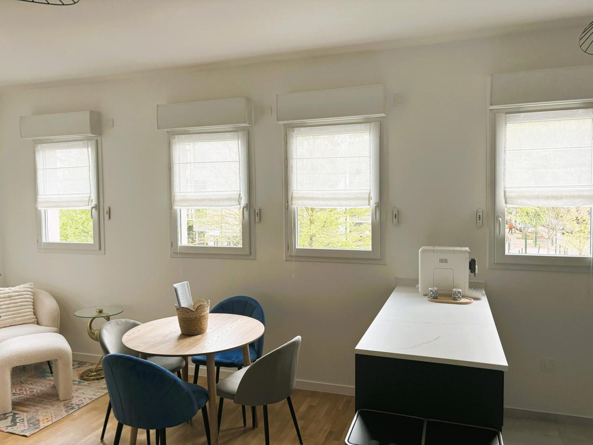 Ferienwohnung Le Boudoir - 2 Pieces Et Parking Le Plessis-Robinson Exterior foto
