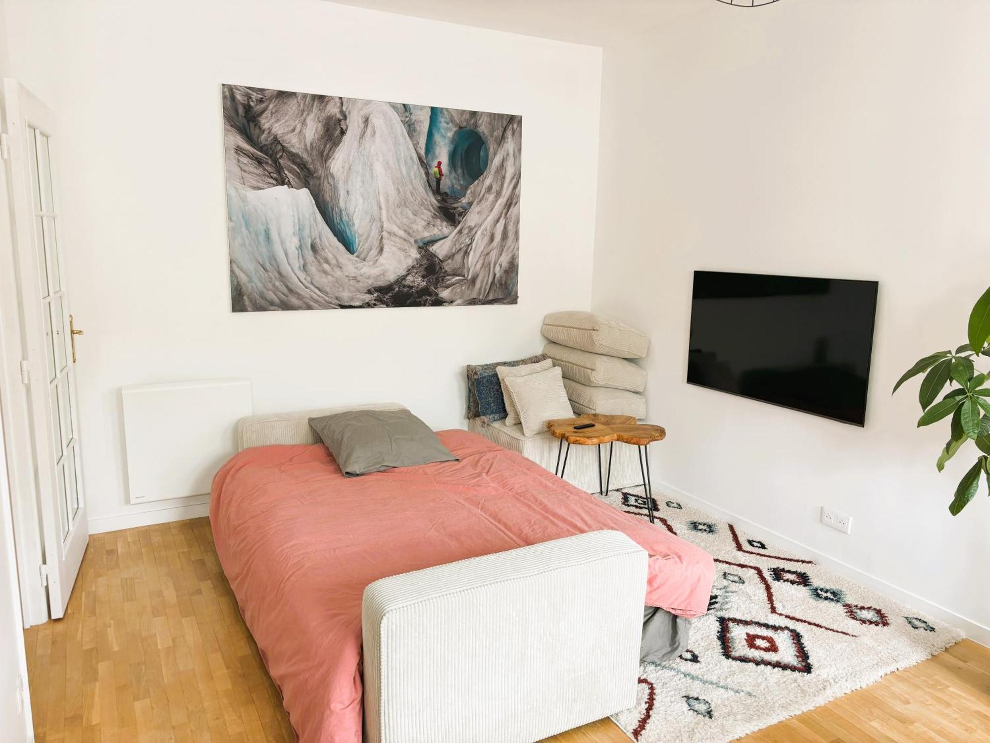 Ferienwohnung Le Boudoir - 2 Pieces Et Parking Le Plessis-Robinson Exterior foto